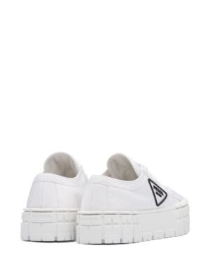 Alternative view of Sneakers met driehoekig logo-teken