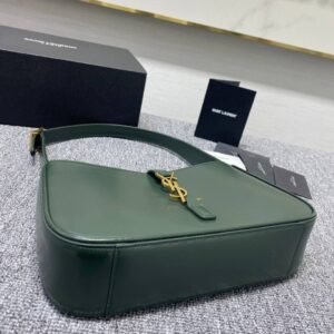 Alternative view of Le 5 a 7 Hobo Bag Donkergroen 24,5 cm