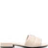 Gestopt Beige