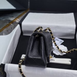 Alternative view of Mini Classic Flap Zwart 17 cm