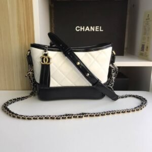 Alternative view of Gabrielle Hobo Wit 20 cm