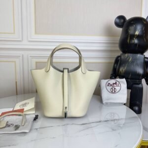 Alternative view of Picotin Lock Togo Cr?me 18 cm