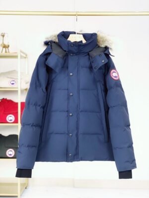 Alternative view of Victoria Parka