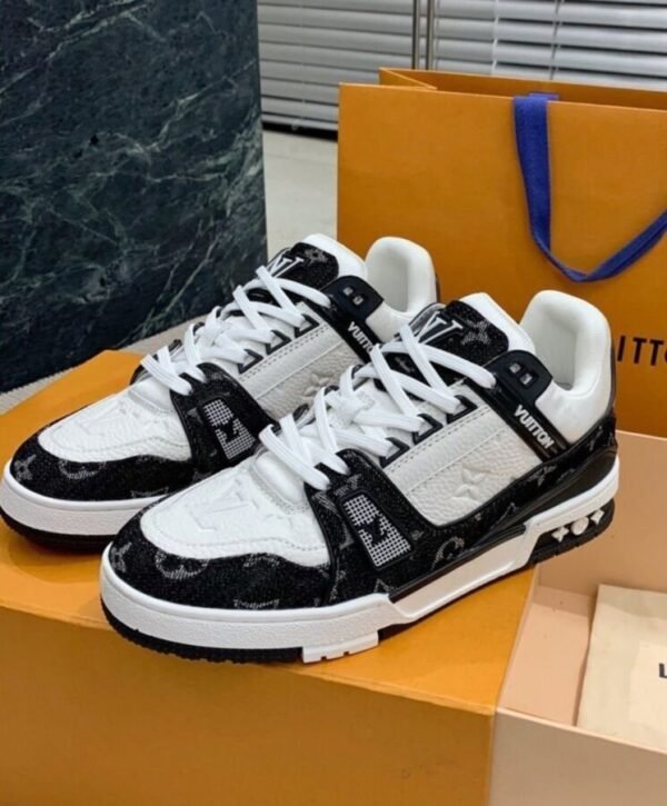 LV Trainer Zwart - Afbeelding 2