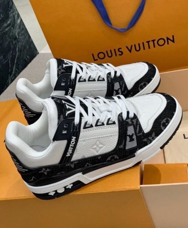 LV Trainer Zwart - Afbeelding 4