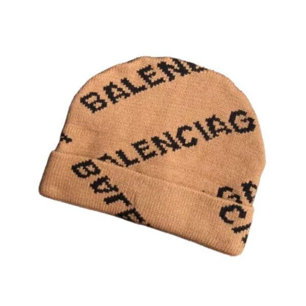 Beige baret