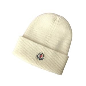 Geel en oranje baret