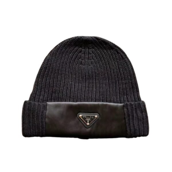 Zwarte baret