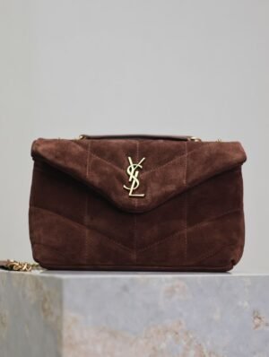 Alternative view of Loulou Puffer Velvet Bruin 29 cm