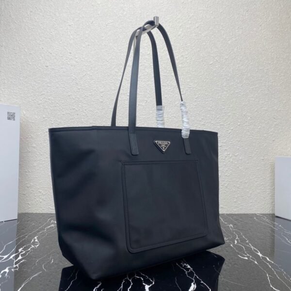 Tote bag van Re-Nylon Zwart 34 cm - Afbeelding 3